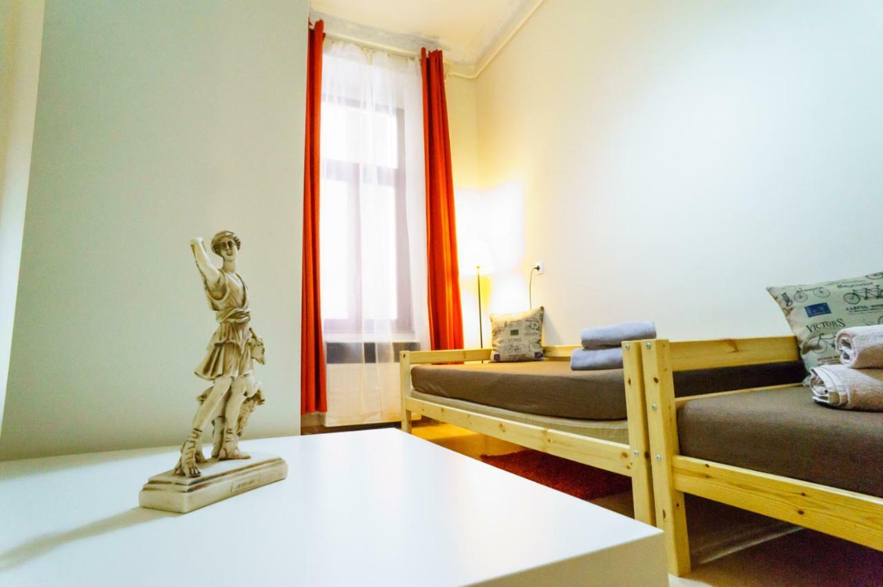 Budapest Kingdom Apartment Central & Car Parking On-Site & Aircon & Quiet & Family Friendly Kültér fotó