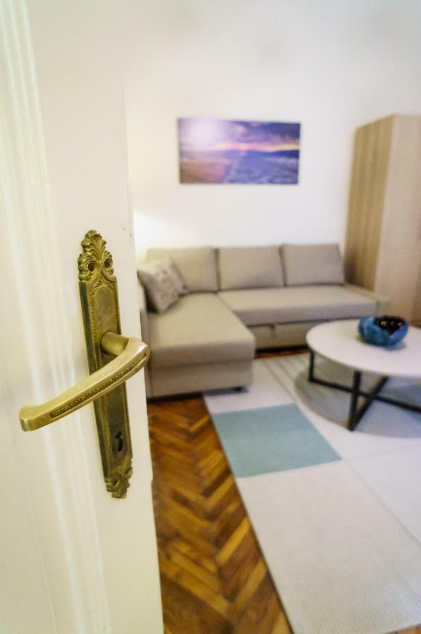 Budapest Kingdom Apartment Central & Car Parking On-Site & Aircon & Quiet & Family Friendly Kültér fotó